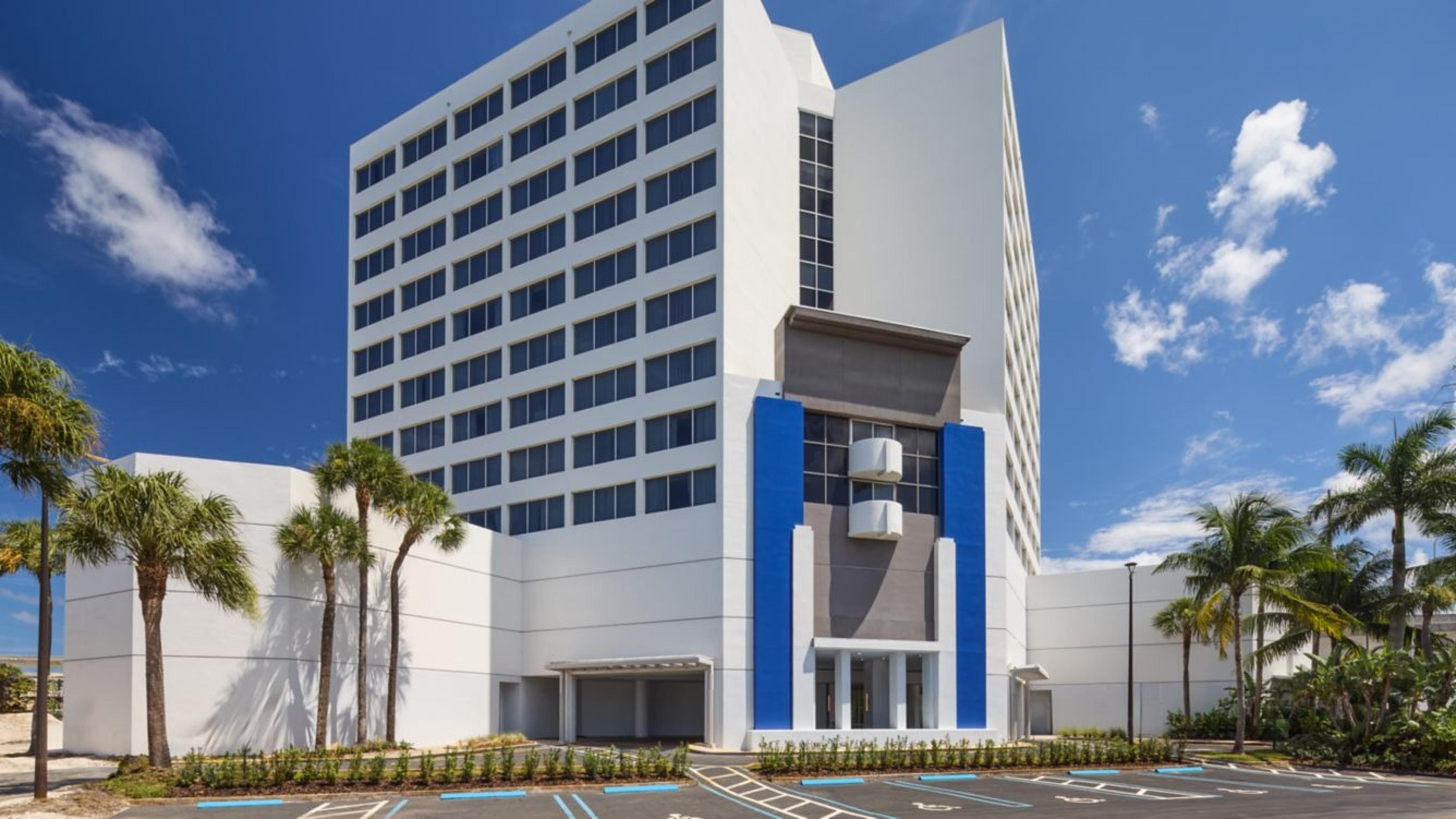 Delta Hotels By Marriott West Palm Beach Exterior photo